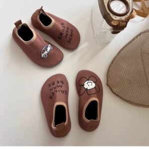 沙灘涉水防滑速乾鞋