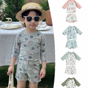 棒球袖拼色圖樣泳衣套裝+泳帽